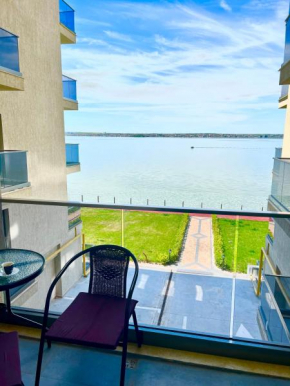 Kitty Studio Mamaia Solid House (Zona Butoaie)